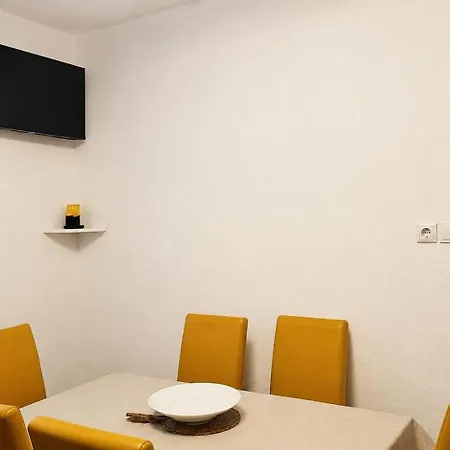 Apartment Linda Baska Voda