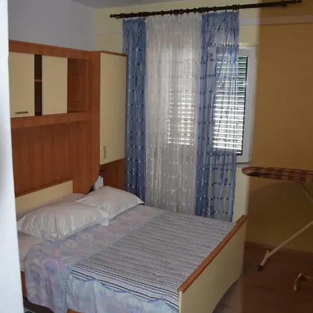 Linda Apartment Baska Voda